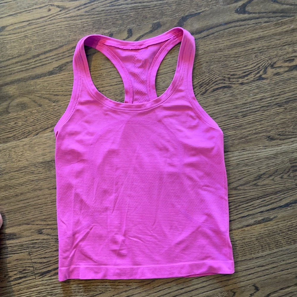 Lululemon Swiftly tank race length. 4